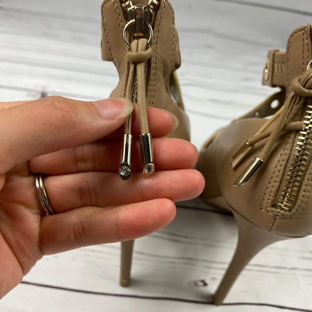 WHBM Tan Eyelet‎ Heels